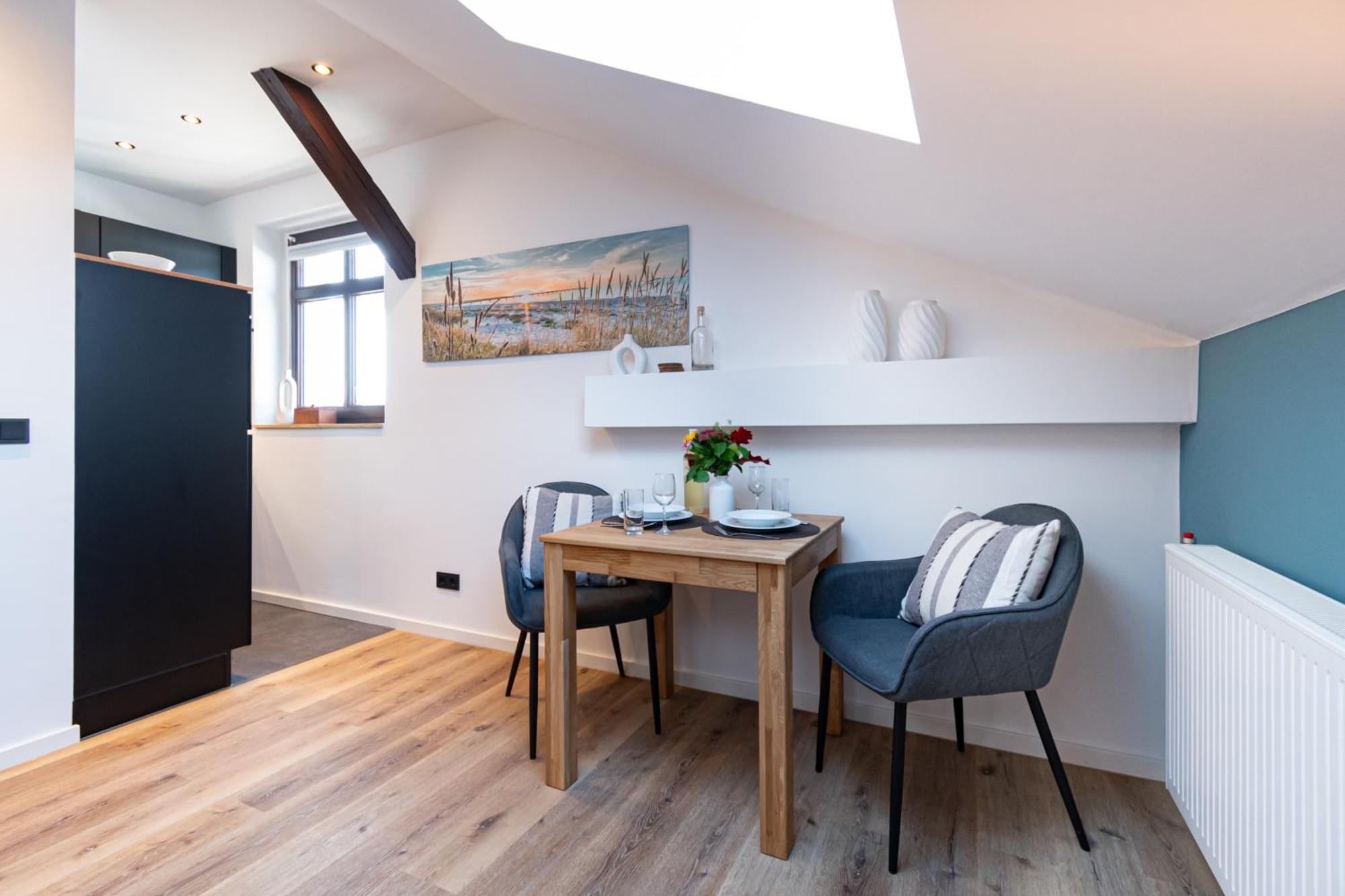 Sweethome - Zentral - Kueche & Parkplatz, Wifi Halle  Esterno foto