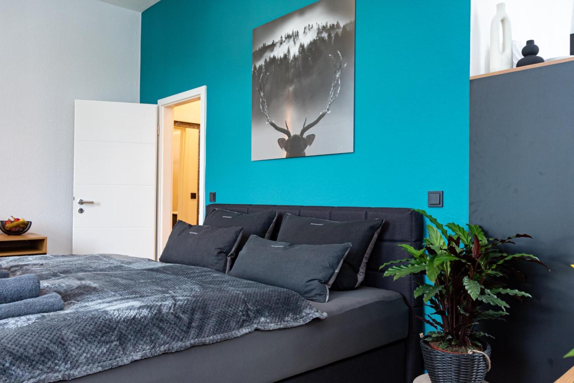 Sweethome - Zentral - Kueche & Parkplatz, Wifi Halle  Esterno foto